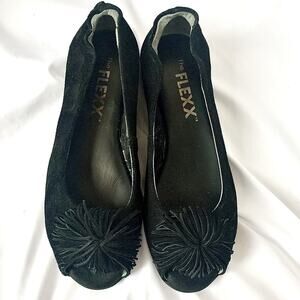 The Flexx shoes black ballet